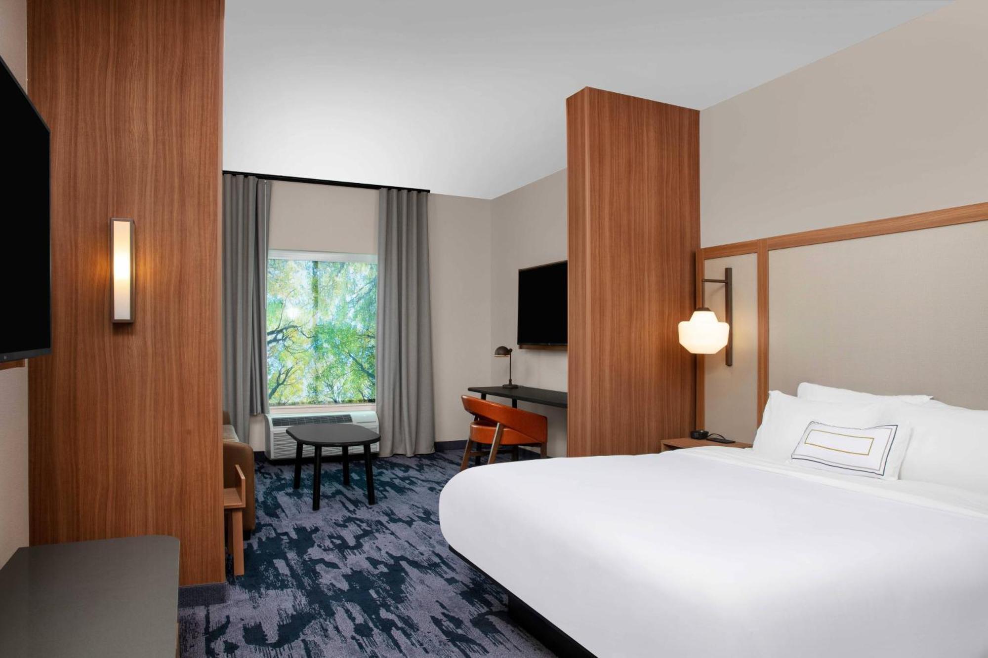 Fairfield By Marriott Inn & Suites 루이스버그 외부 사진
