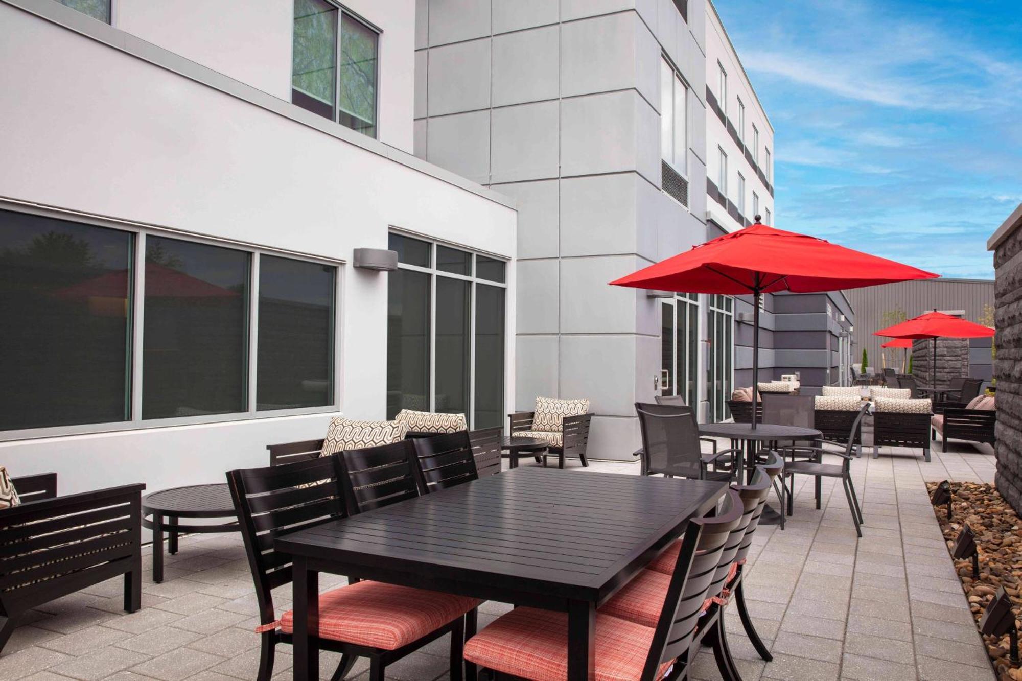 Fairfield By Marriott Inn & Suites 루이스버그 외부 사진