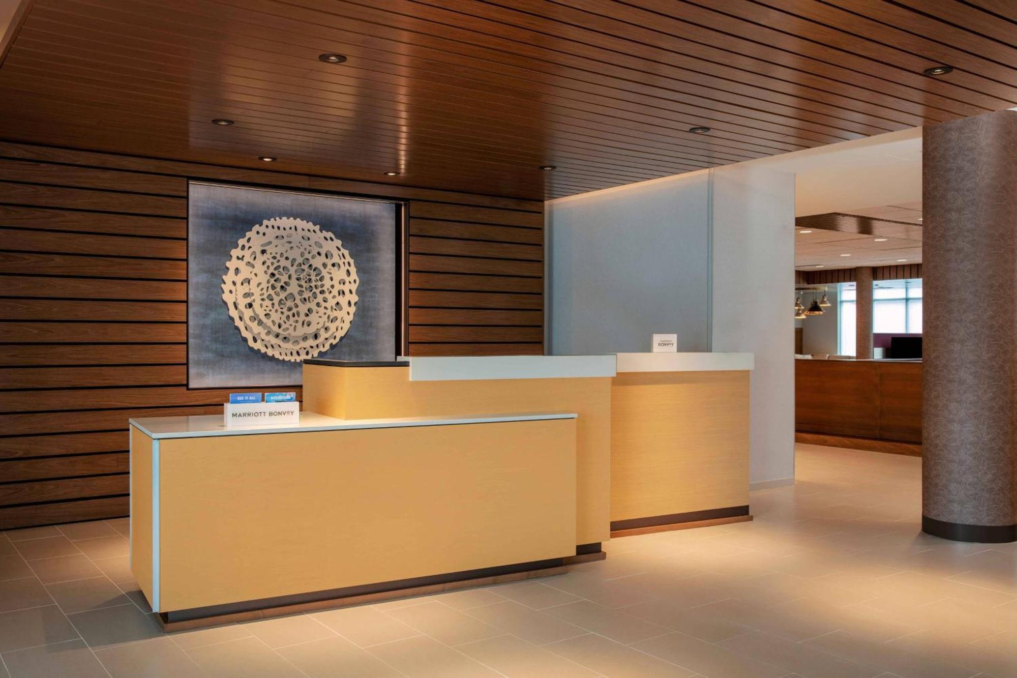 Fairfield By Marriott Inn & Suites 루이스버그 외부 사진